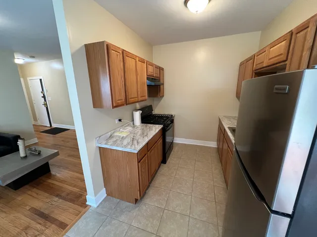 $1,350 | 7506 South Vernon Avenue, Unit 3C, Chicago, IL 60619