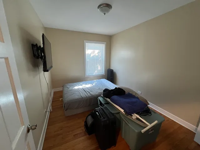 $1,350 | 7506 South Vernon Avenue, Unit 3C, Chicago, IL 60619