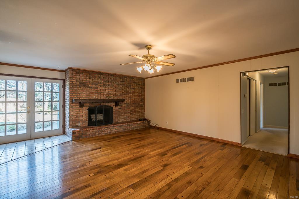 409 Spring Valley Court Chesterfield, MO 63017 - Photo 22 of 79