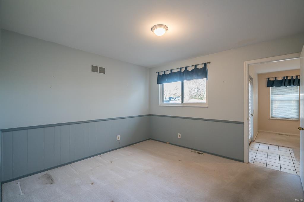 409 Spring Valley Court Chesterfield, MO 63017 - Photo 36 of 79
