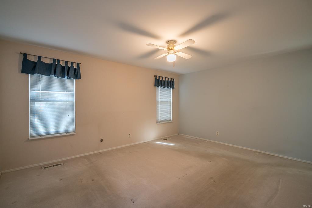 409 Spring Valley Court Chesterfield, MO 63017 - Photo 38 of 79