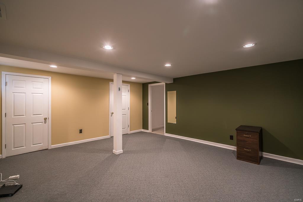 409 Spring Valley Court Chesterfield, MO 63017 - Photo 65 of 79