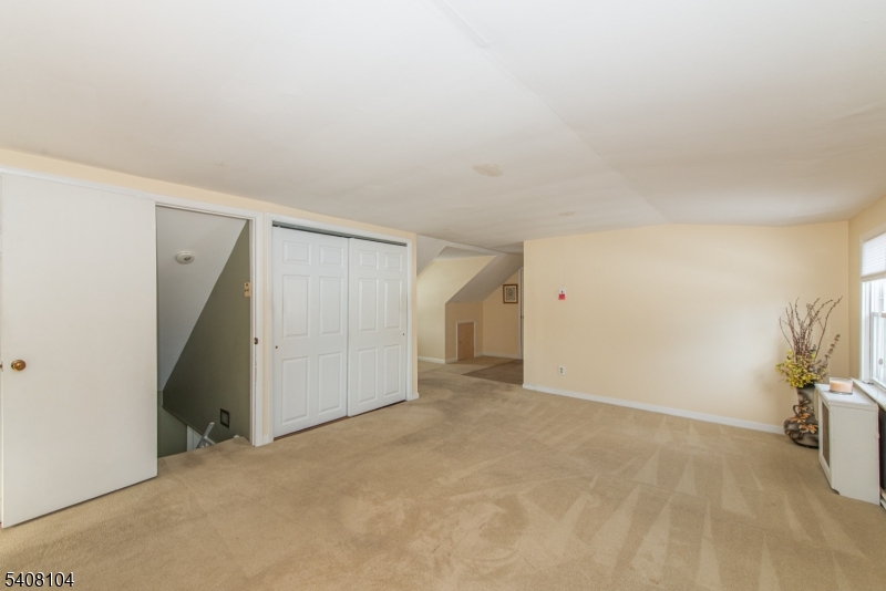 30 Edgewater Drive Denville, NJ 07834 - Photo 38 of 47