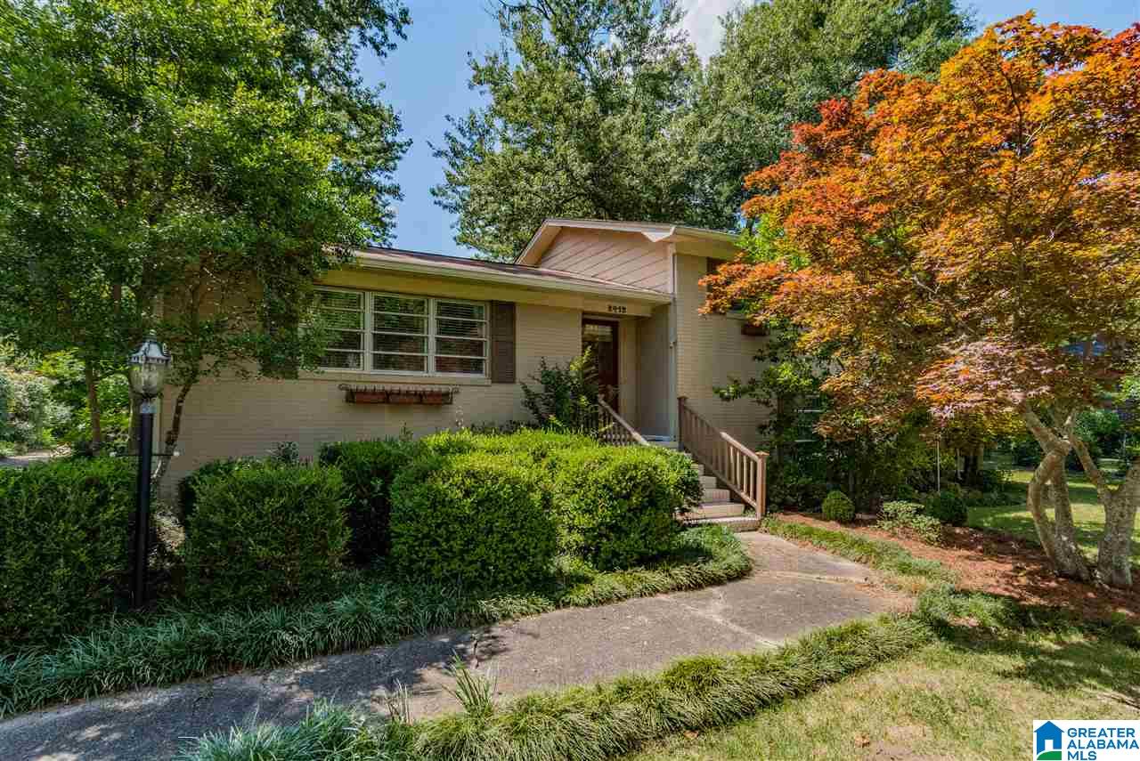2412 Lester Lane Hoover, AL 35226 - Photo 1 of 37