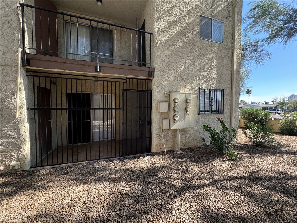 4464 West Desert Inn Road, Unit A Las Vegas, NV 89102 - Photo 19 of 20 Gallery Image 19