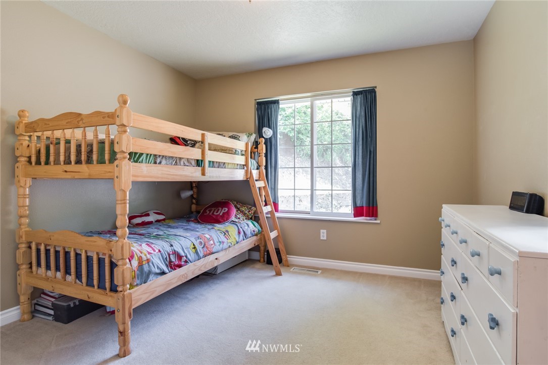 706 Modrow Road Kalama, WA 98625 - Photo 12 of 25 Gallery Image 12