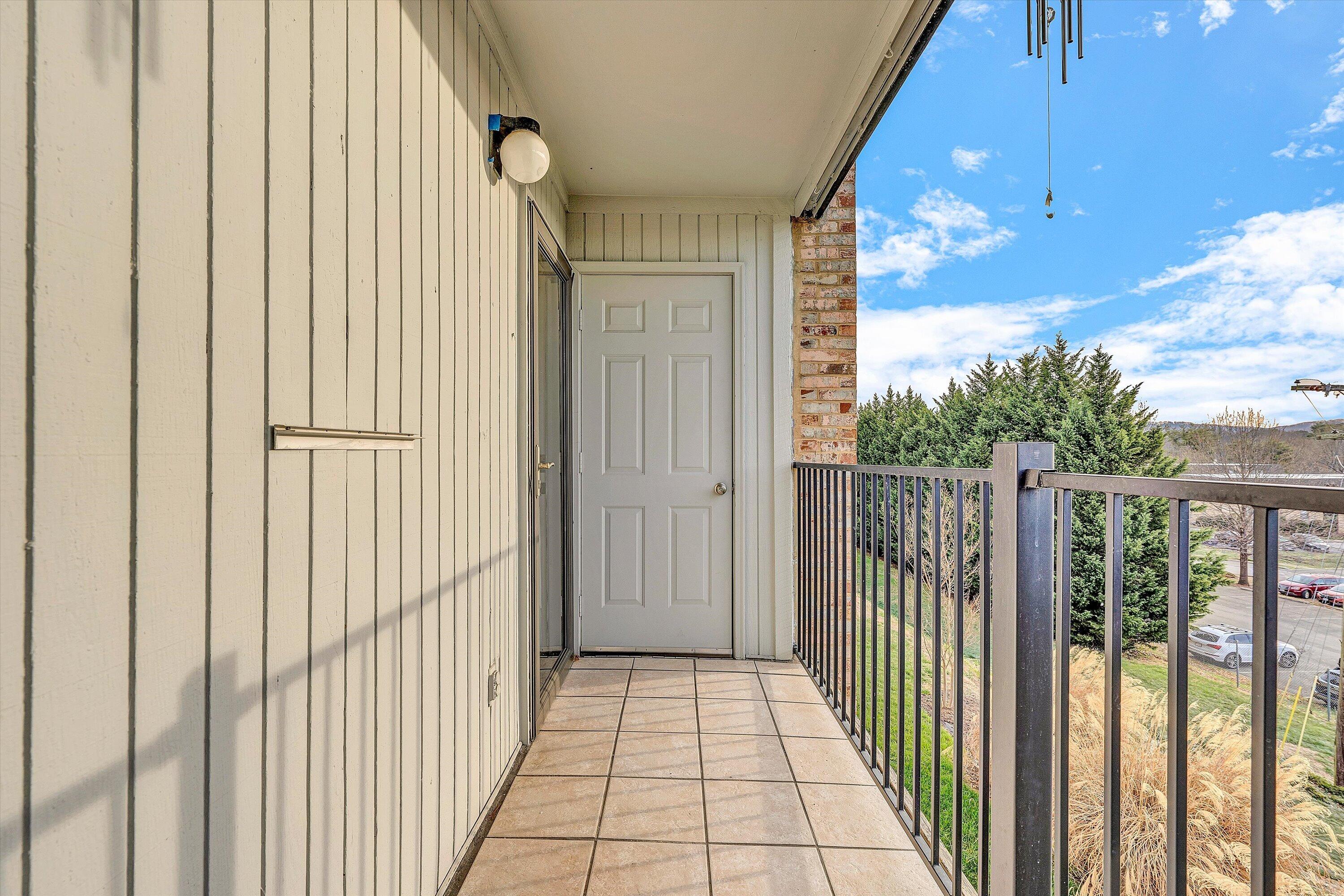 3554 Timberline Trail Roanoke, VA 24018 - Photo 17 of 18 a view of a balcony with wooden floor