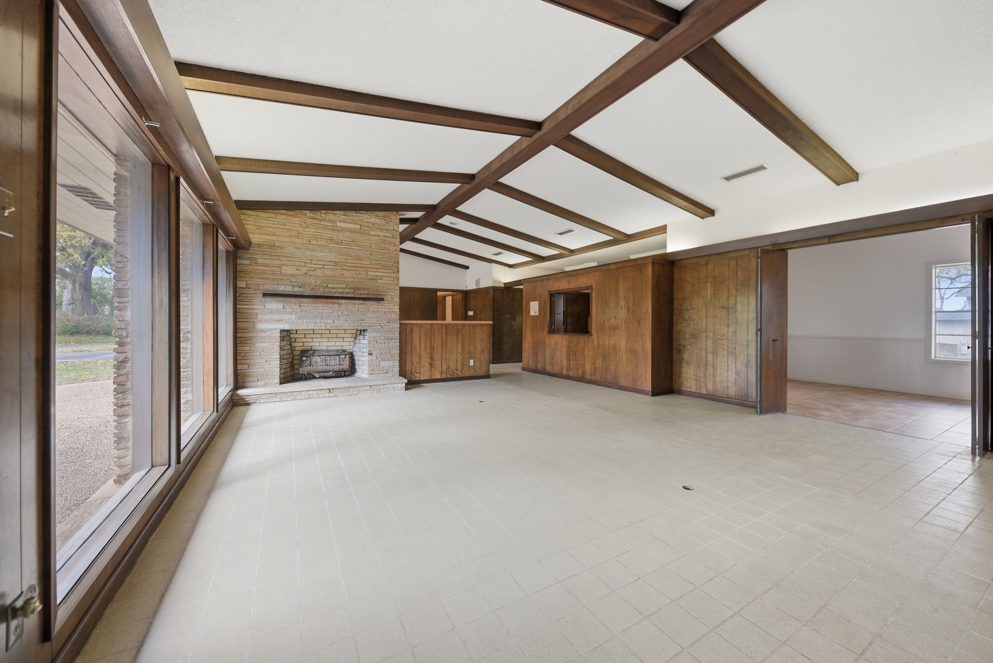 1500 Key Street Brenham, TX 77833 - Photo 11 of 41