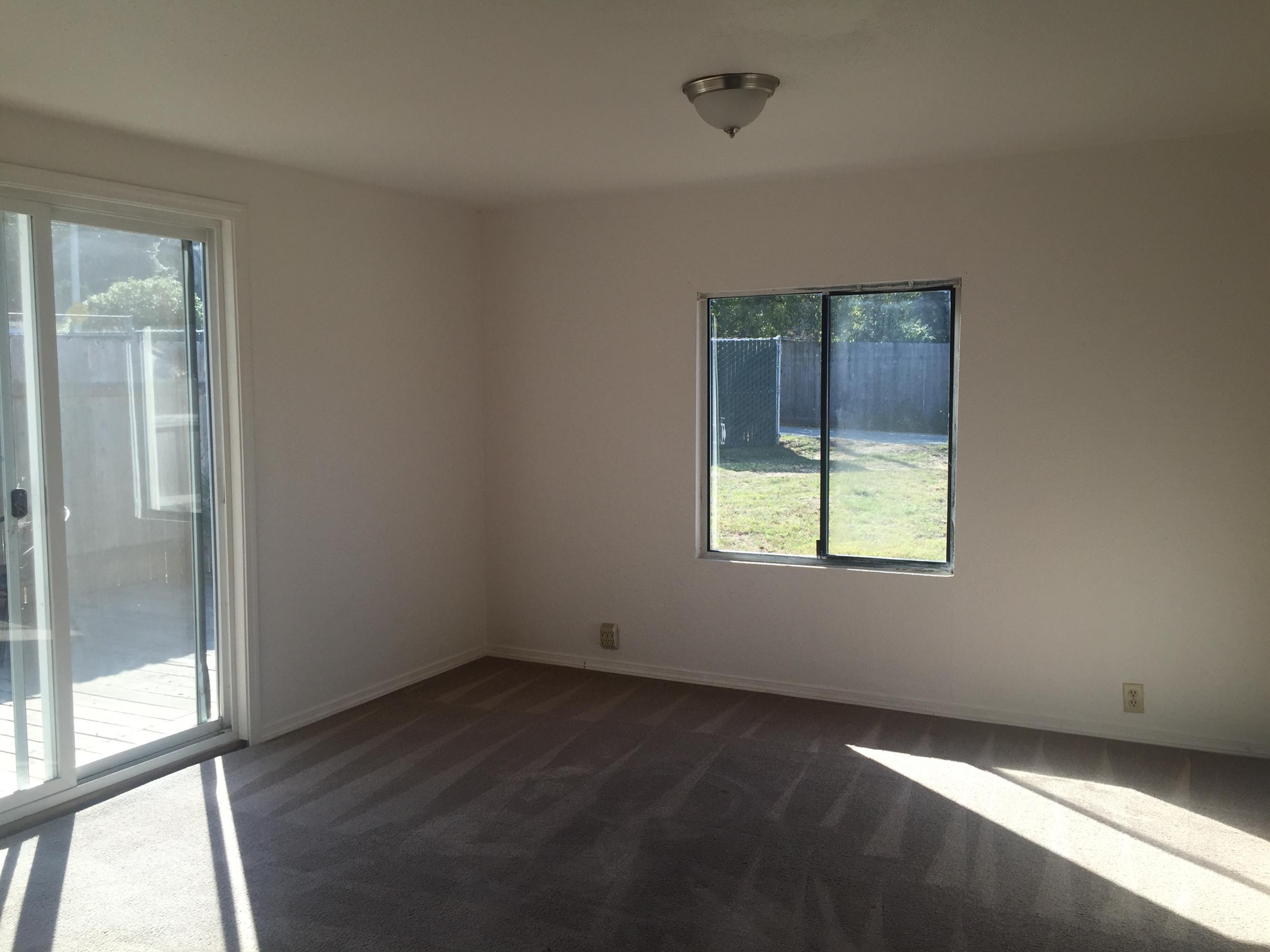 229 Ogle Avenue Rio Dell, CA 95562 - Photo 5 of 25