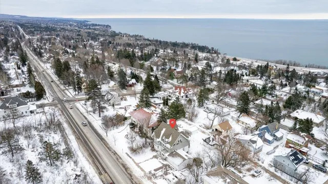 $550,000 | 2510 East Superior Street, Duluth, MN 55812