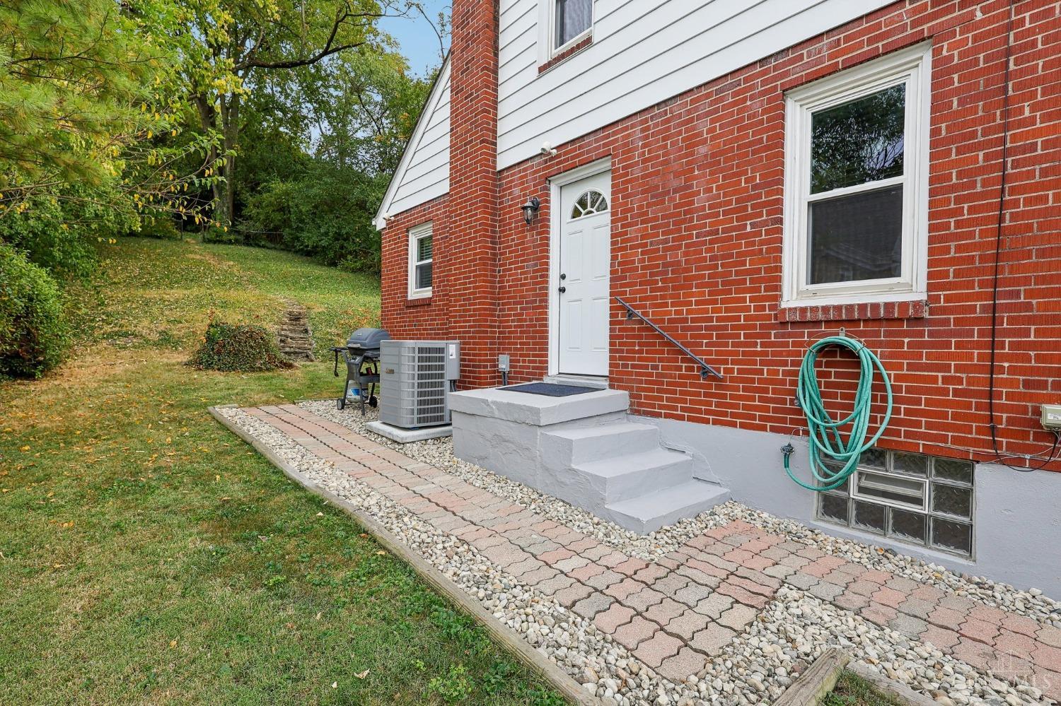 1524 Hunt Road Reading, OH 45215 - Photo 34 of 35 Gallery Image 34