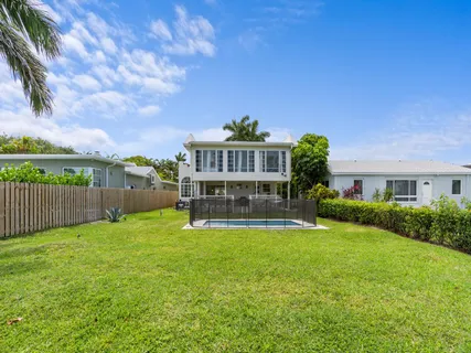 $1,995,000 | 422 North Lakeside Drive, Lake Worth Beach, FL 33460