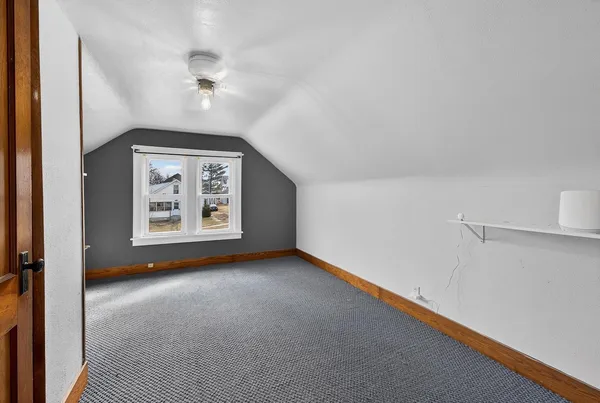 $212,500 | 305 South Warren Street, South Wayne, WI 53587