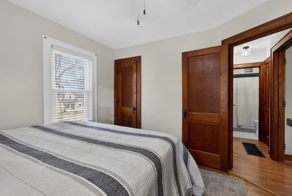 $212,500 | 305 South Warren Street, South Wayne, WI 53587