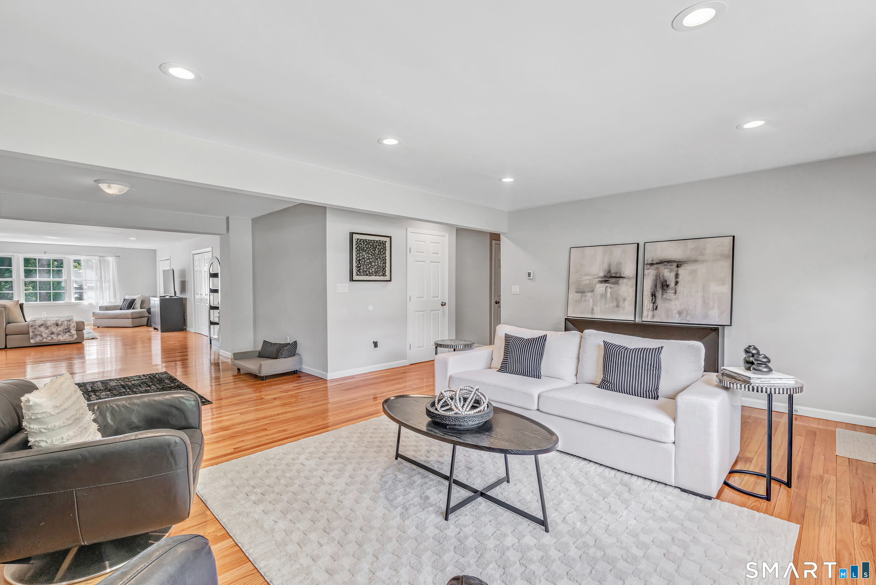 26 Westwood Road Trumbull, CT 06611 - Photo 21 of 40