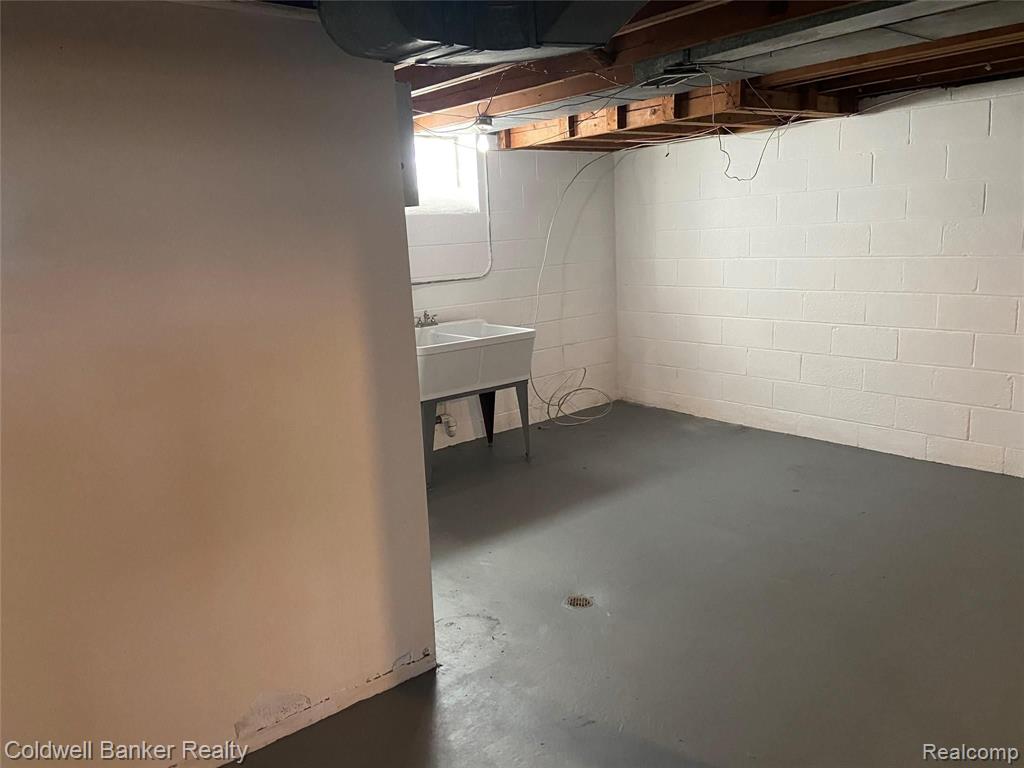4122 Cadieux Road Detroit, MI 48224 - Photo 21 of 25 Gallery Image 21