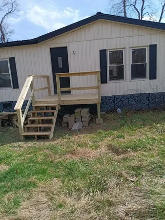 $119,000 | 25012 Old US Highway 52, Laurel, IN 47024