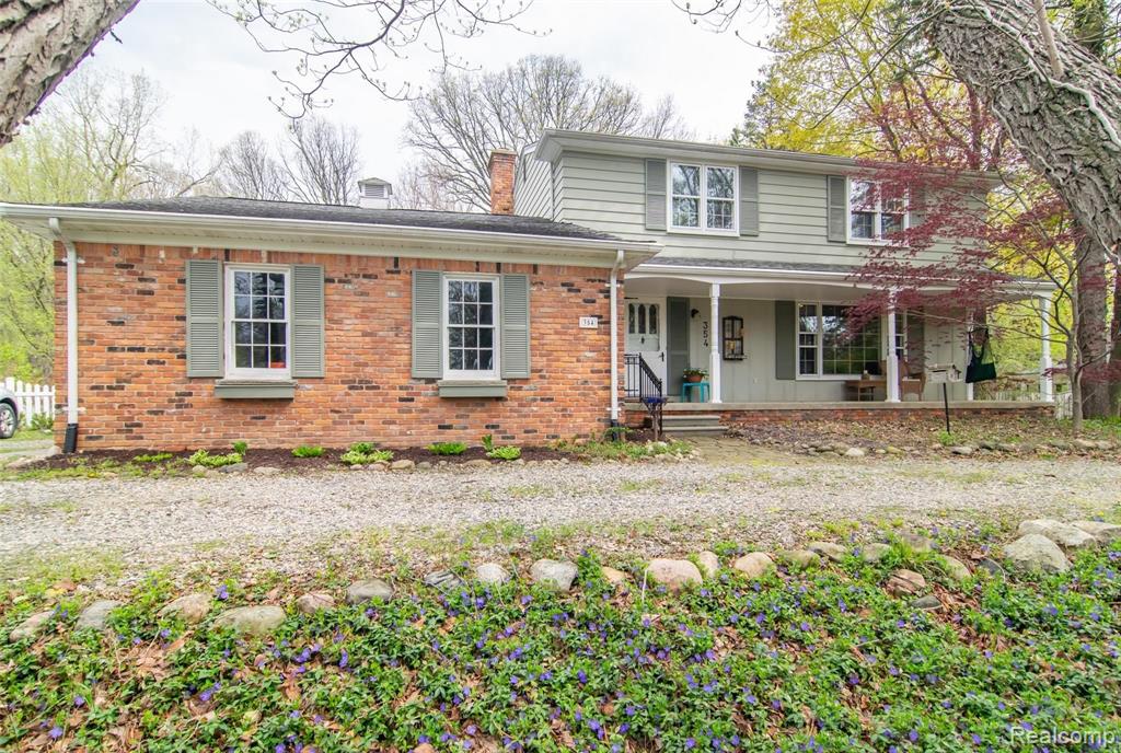 354 Hillview Street Rochester Hills, MI 48306 - Photo 1 of 1