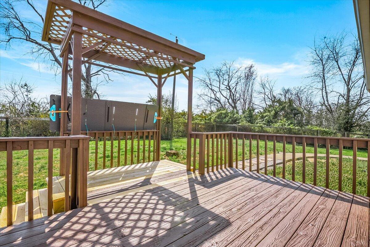 2783 Old Whitley Road London, KY 40744 - Photo 42 of 58 Back Porch