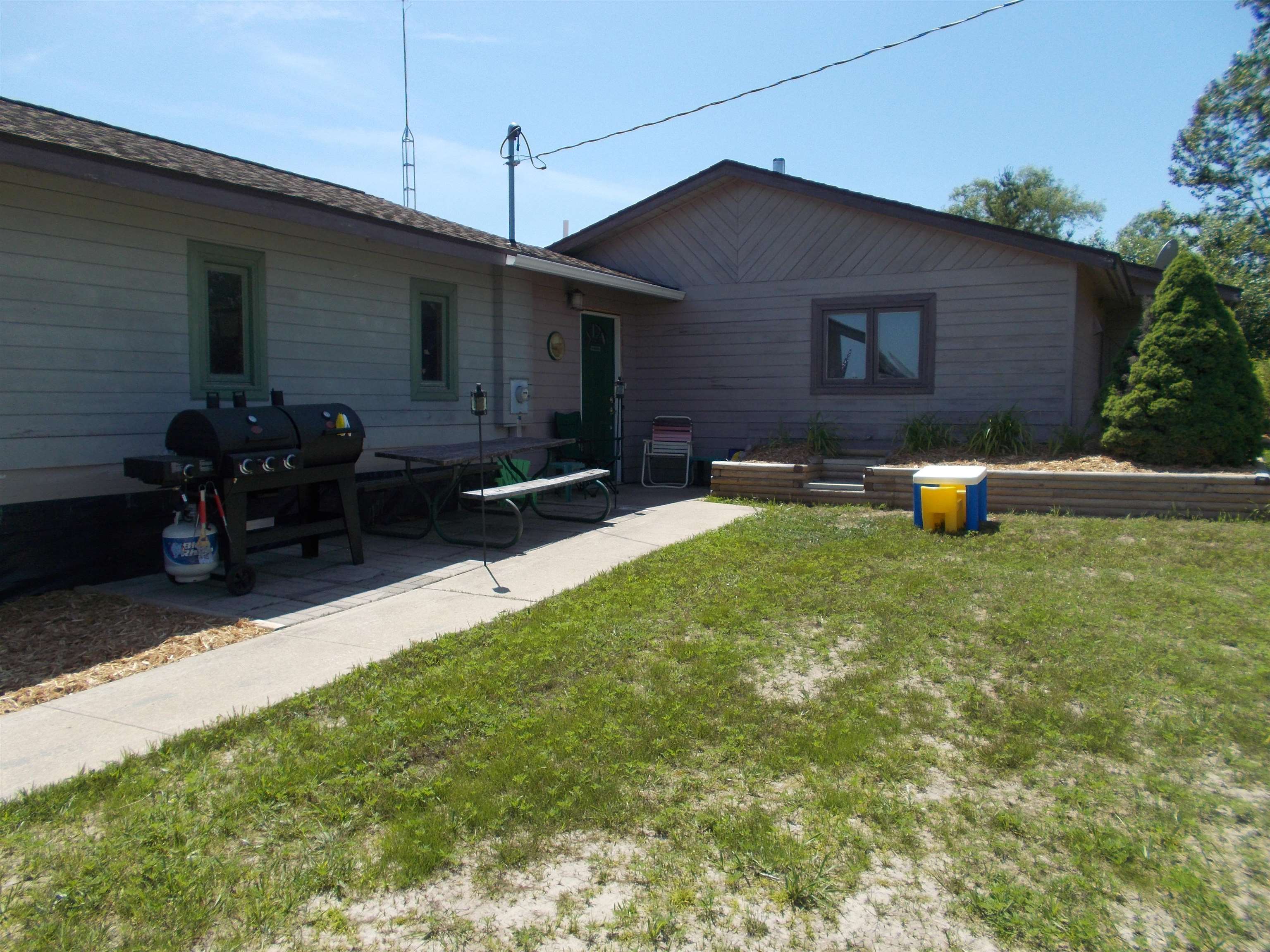 8401 West Esmond Road Hale, MI 48739 - Photo 36 of 42 1901801-35.JPG