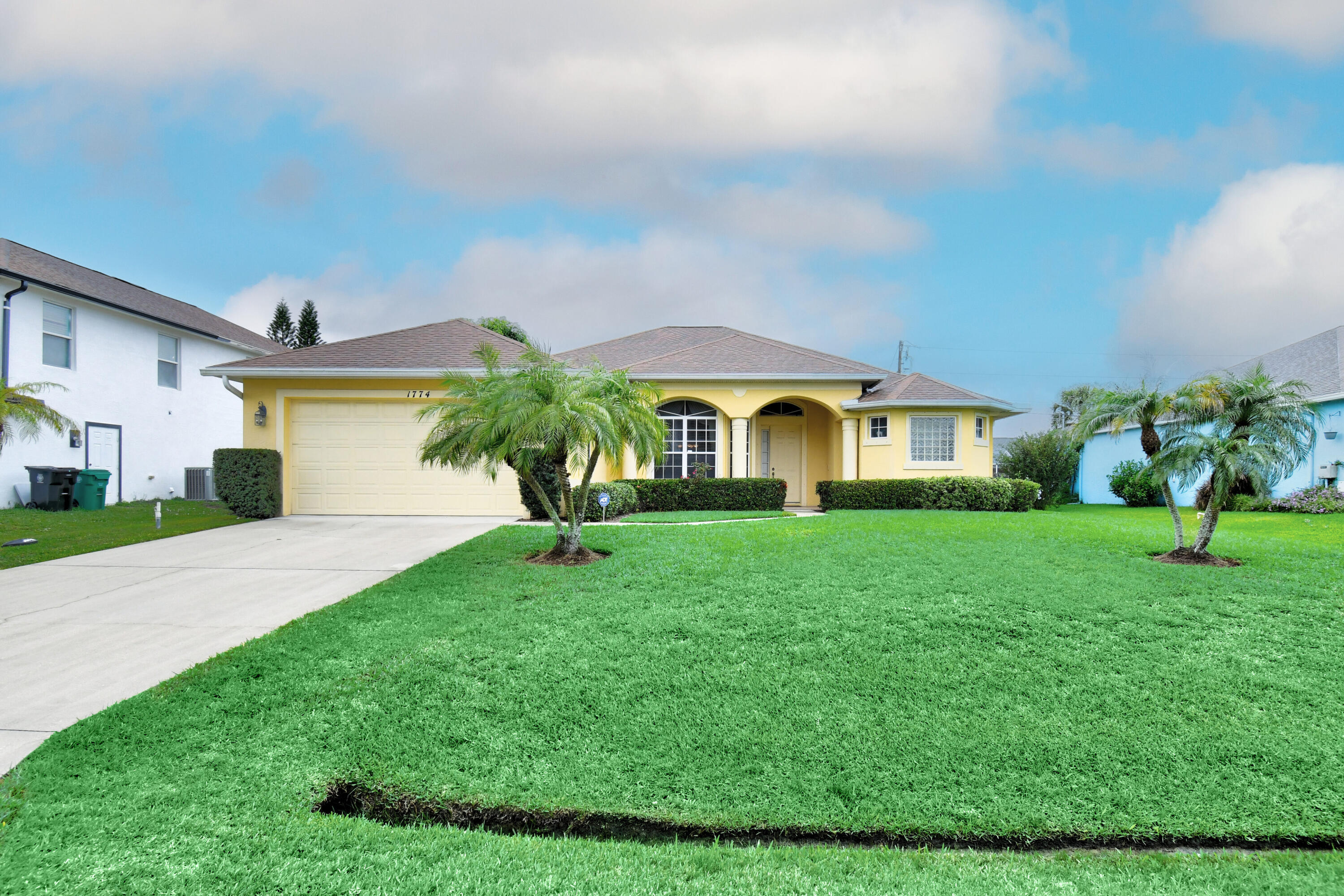 1774 Southwest Commargo Street Port St. Lucie, FL 34987 - Photo 2 of 41 1774 SW Commargo St Port St-print-005-01