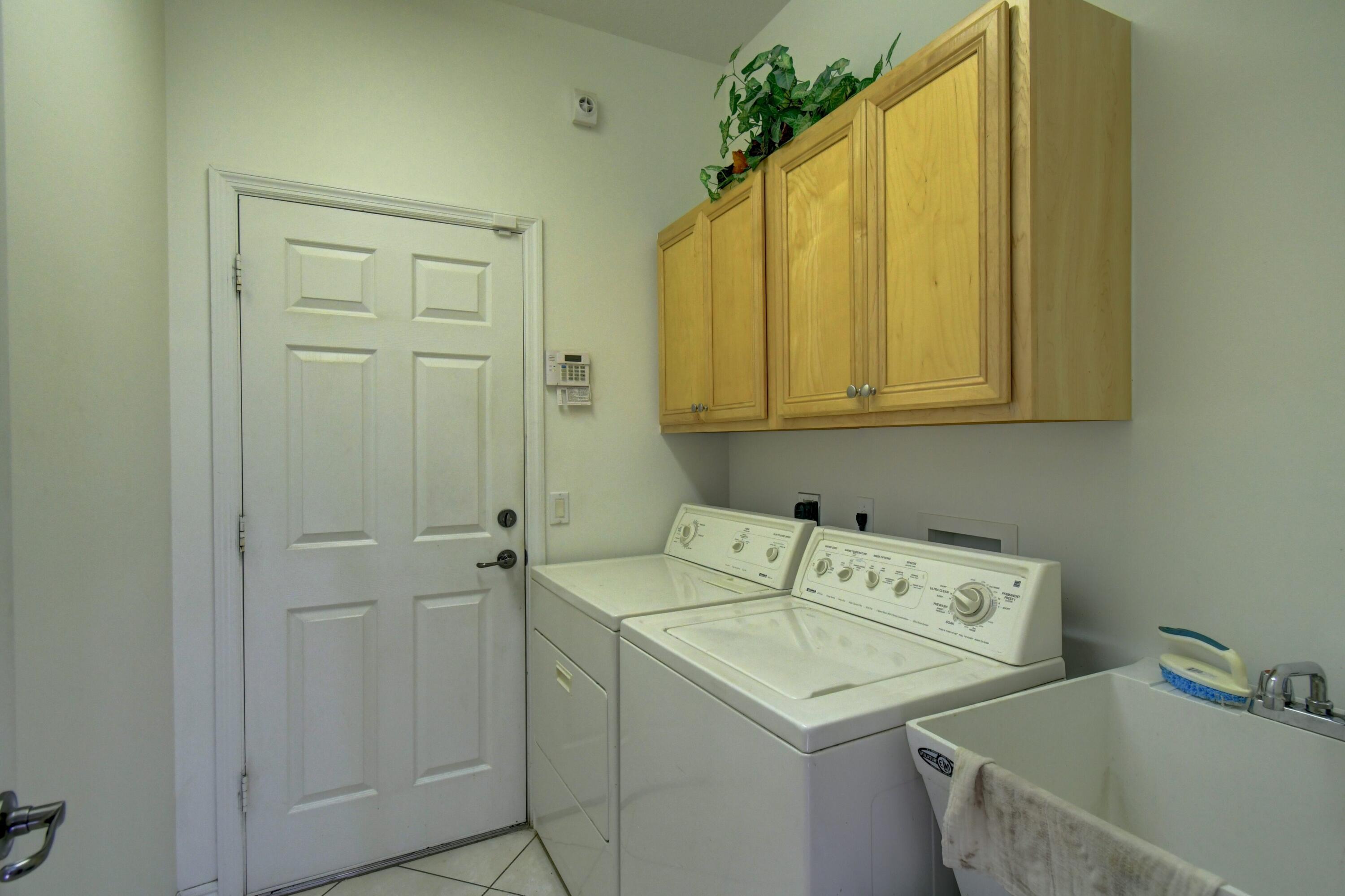 1774 Southwest Commargo Street Port St. Lucie, FL 34987 - Photo 23 of 41 1774 SW Commargo St Port St-print-032-02
