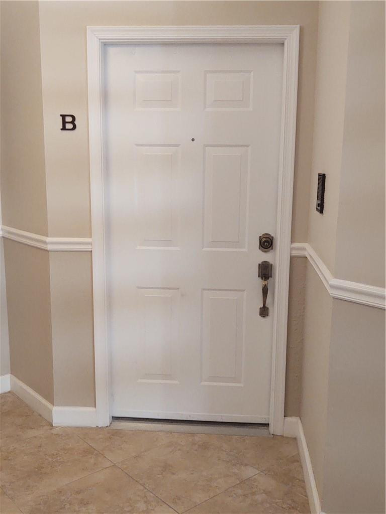 5801 Coach House Circle, Unit B Boca Raton, FL 33486 - Photo 6 of 39 Ground floor unit front door