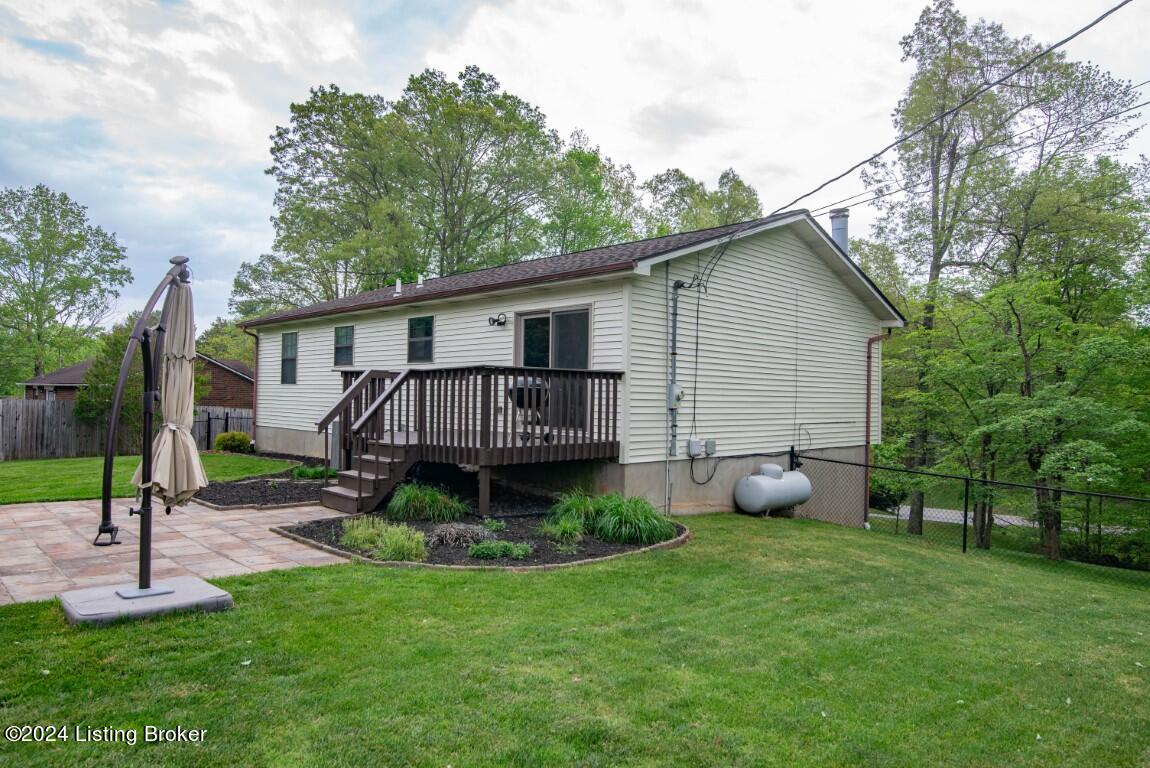 866 Ireland School Road Radcliff, KY 40160 - Photo 15 of 76 866 Ireland School Rd-15