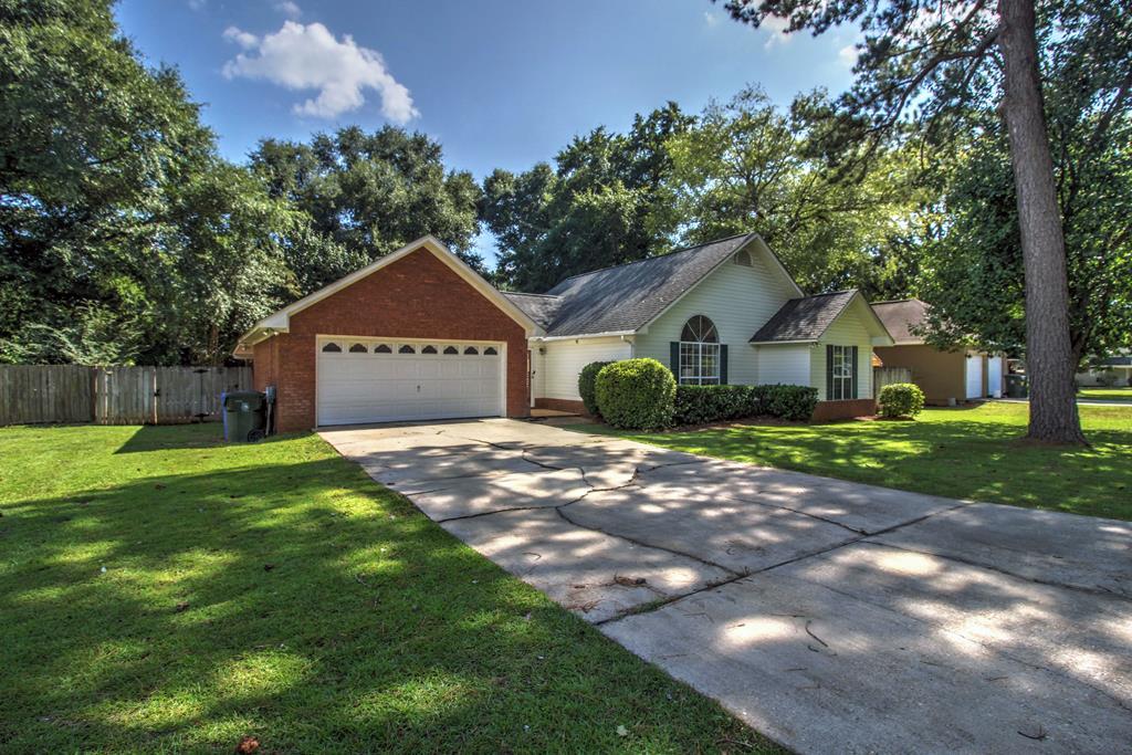 903 Woodleigh Road Dothan, AL 36305 - Photo 1 of 30 Main View