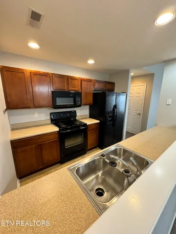 $1,700 | 7231 Long Shot Lane, Knoxville, TN 37918