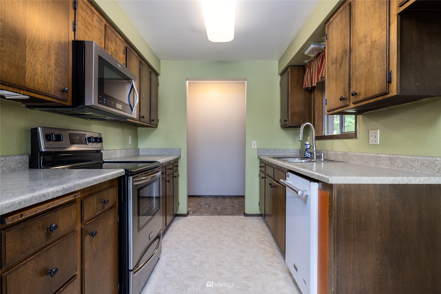 37406 State Rte 20 Sedro-Woolley, WA 98284 - Photo 10 of 36 Gallery Image 10