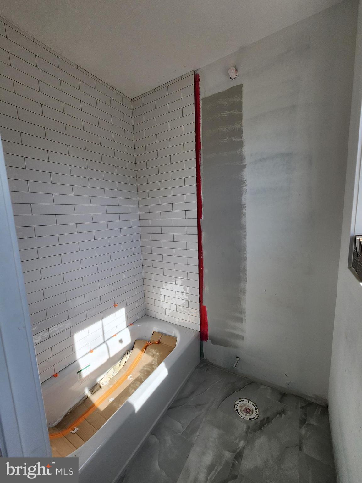 324 Bishop Hollow Road Newtown Square, PA 19073 - Photo 8 of 22 a bathroom with a shower