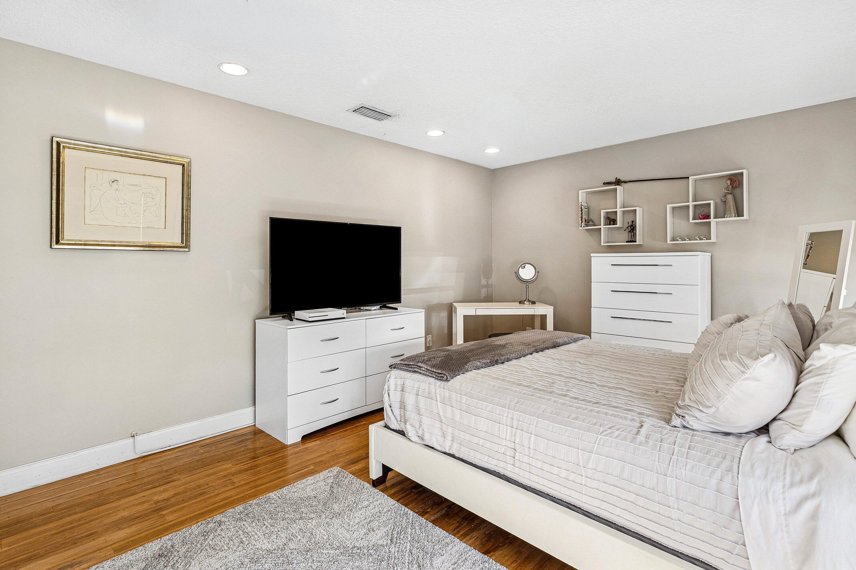 21033 Cottonwood Drive Boca Raton, FL 33428 - Photo 28 of 64 030-21033CottonwoodDrive-BocaRaton-FL-33