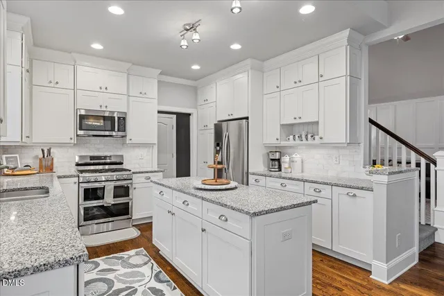 $725,000 | 140 Highview Drive, Youngsville, NC 27596