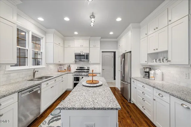 $725,000 | 140 Highview Drive, Youngsville, NC 27596