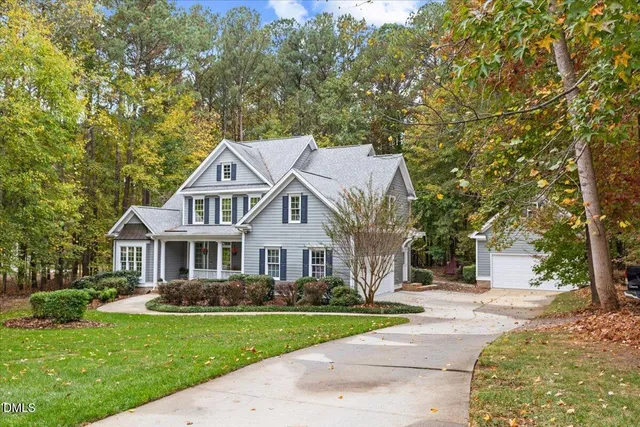 $725,000 | 140 Highview Drive, Youngsville, NC 27596