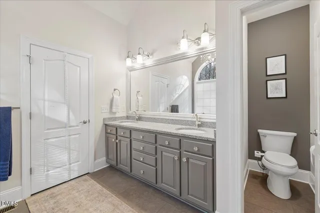 $725,000 | 140 Highview Drive, Youngsville, NC 27596