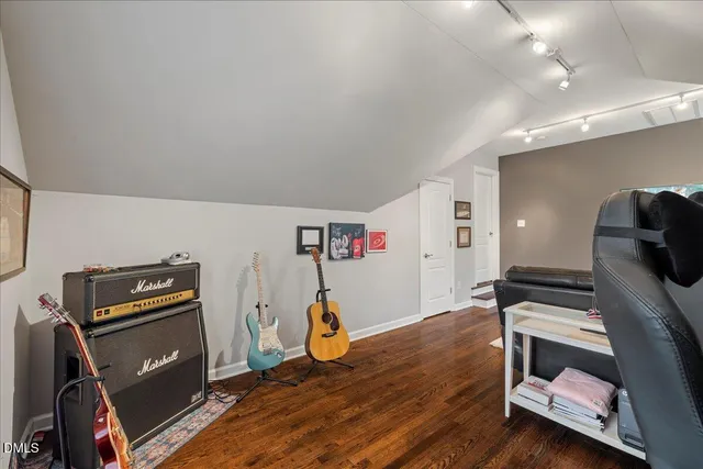 $725,000 | 140 Highview Drive, Youngsville, NC 27596