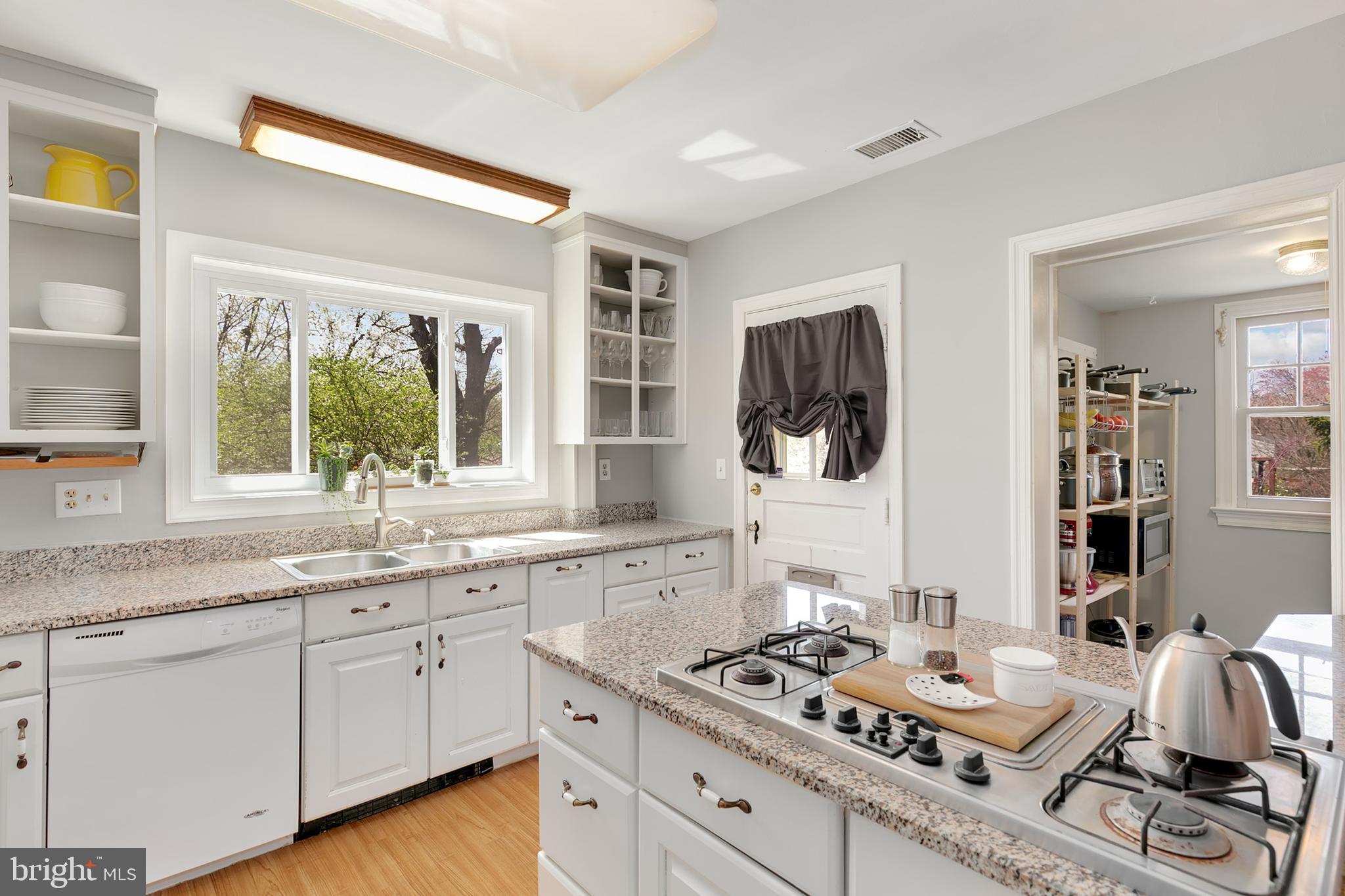 15400 Good Hope Road Silver Spring, MD 20905 - Photo 12 of 40