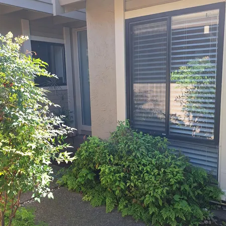 $399,500 | 5080 Village Oaks Drive, Rocklin, CA 95677
