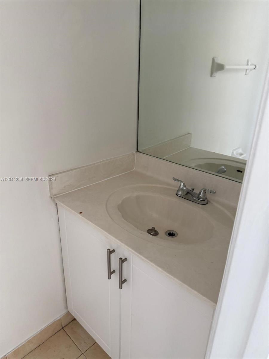 13567 Southwest 264th Terrace Homestead, FL 33032 - Photo 8 of 18