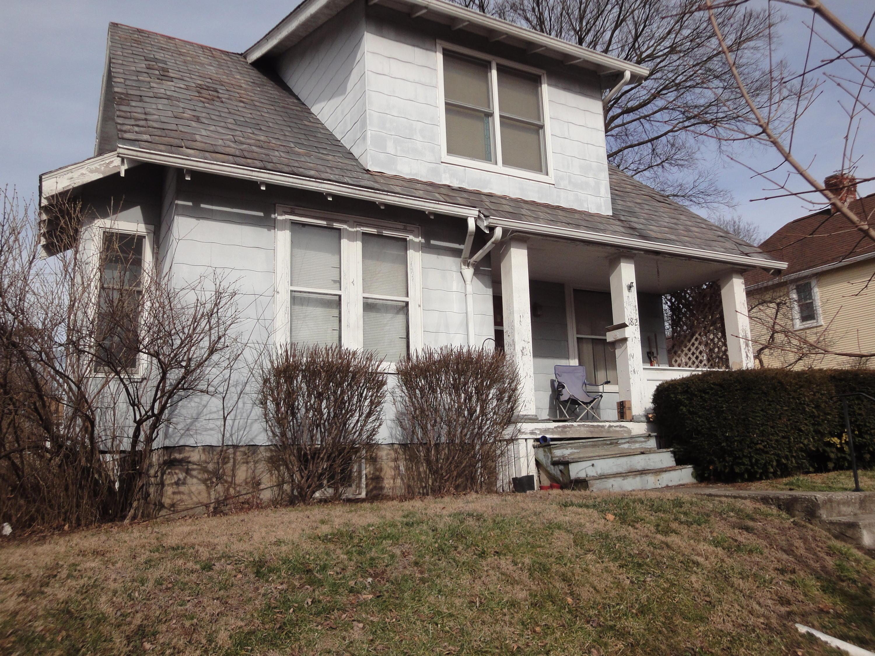182 West Pacemont Road Columbus, OH 43202 - Photo 5 of 9 Gallery Image 5
