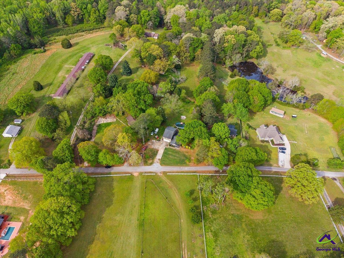4656 Bryant Road Snellville, GA 30039 - Photo 45 of 48 Gallery Image 45