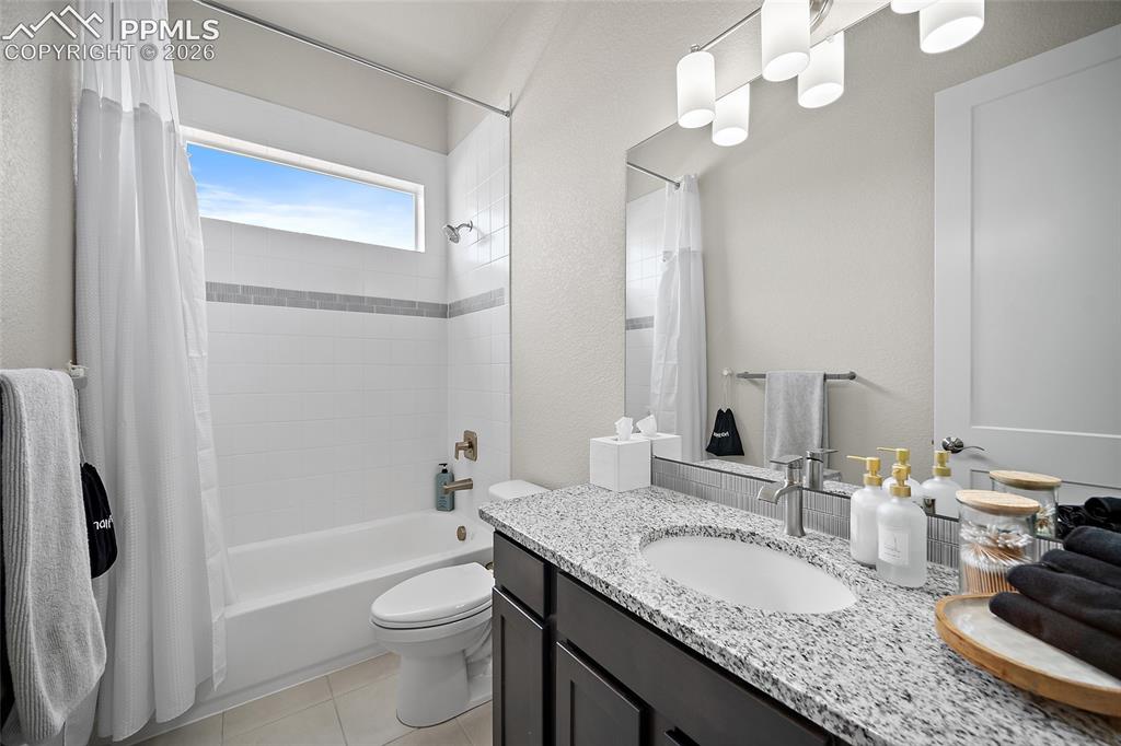 6427 Loaderman Drive Colorado Springs, CO 80924 - Photo 5 of 50