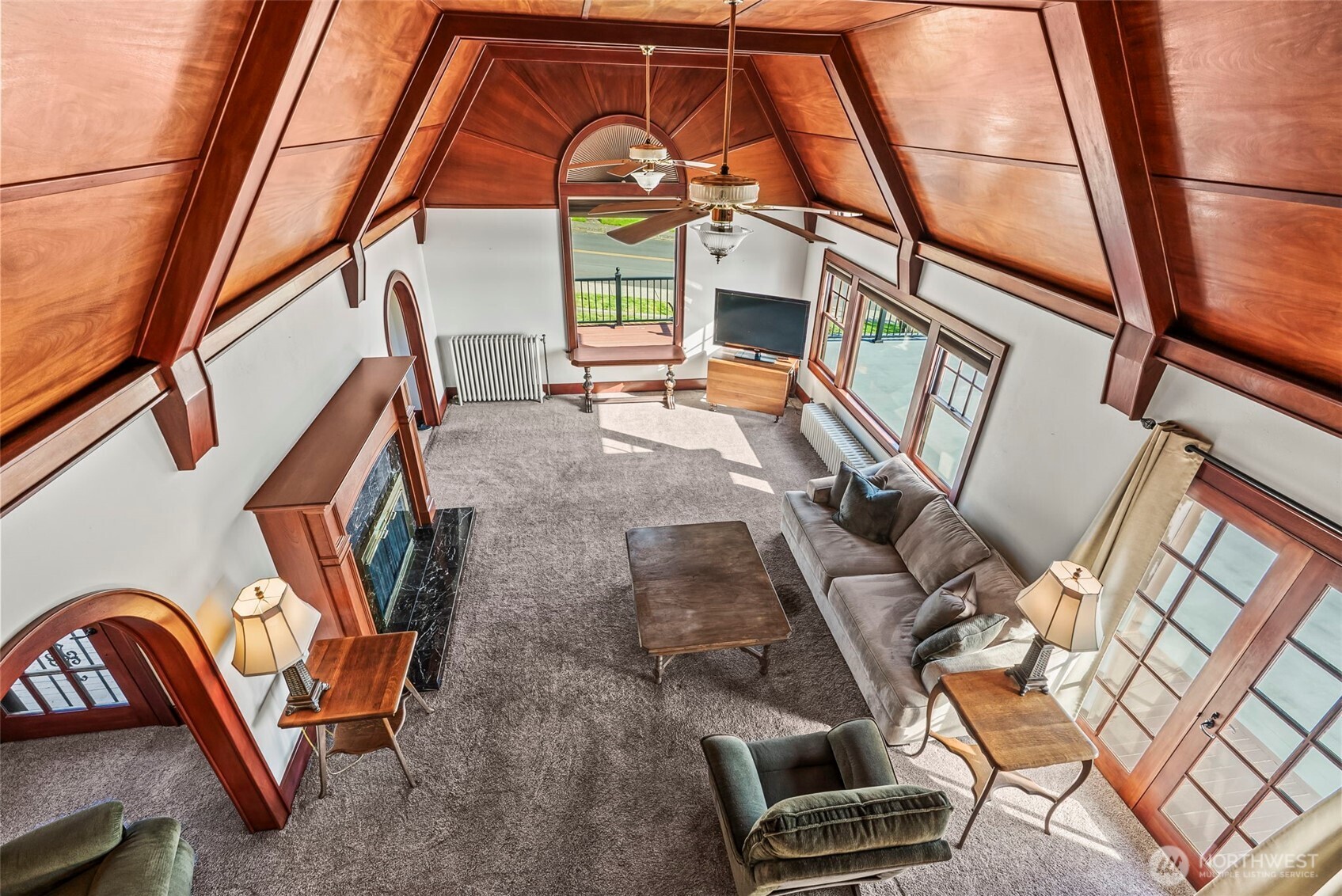 185 Spring Street Cathlamet, WA 98612 - Photo 12 of 39