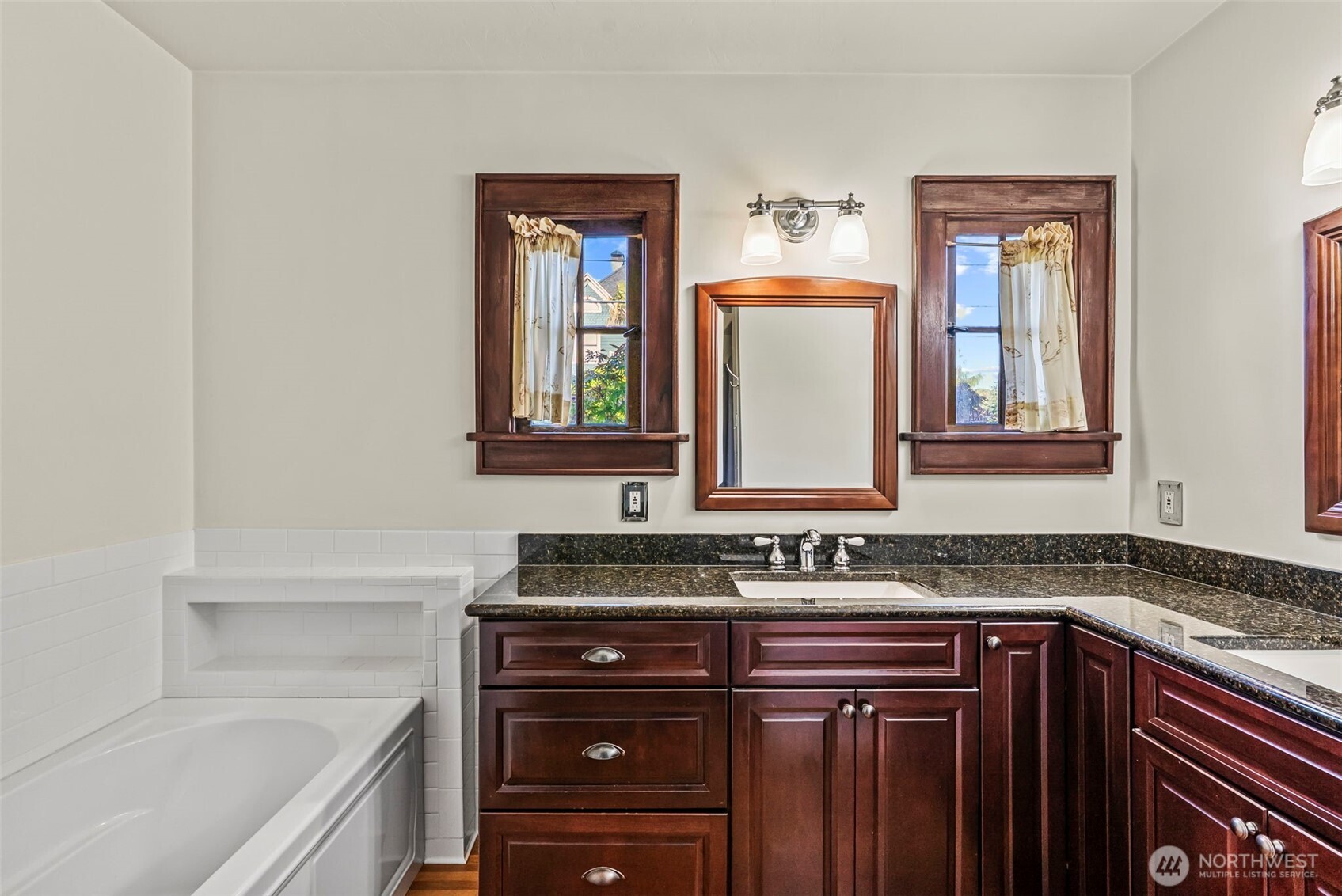 185 Spring Street Cathlamet, WA 98612 - Photo 18 of 39