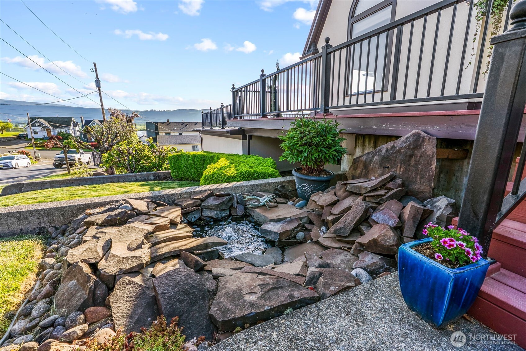 185 Spring Street Cathlamet, WA 98612 - Photo 27 of 39