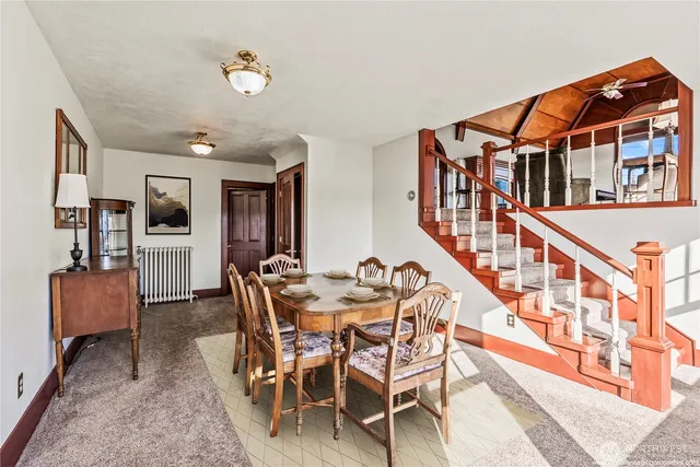 $990,000 | 185 Spring Street, Cathlamet, WA 98612