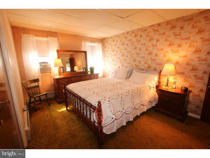 330 East Walnut Street Reading, PA 19607 - Photo 13 of 21 Bedroom - Main