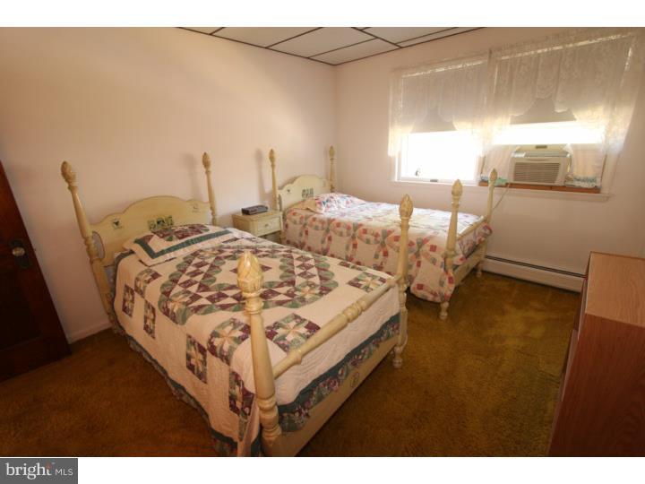 330 East Walnut Street Reading, PA 19607 - Photo 15 of 21 Bedroom 3
